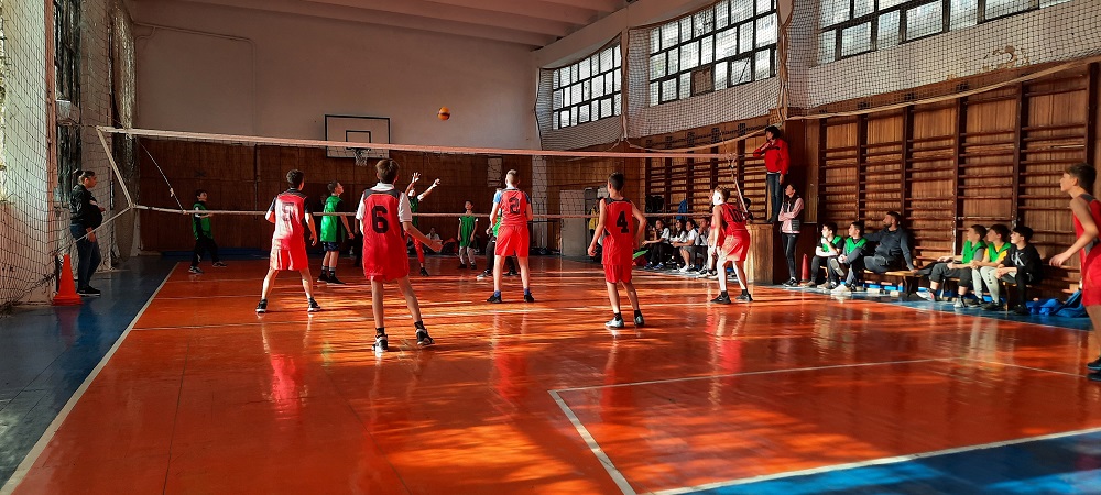 Проведоха се състезания по волейбол от Първия етап на Ученически игри 2022-2023